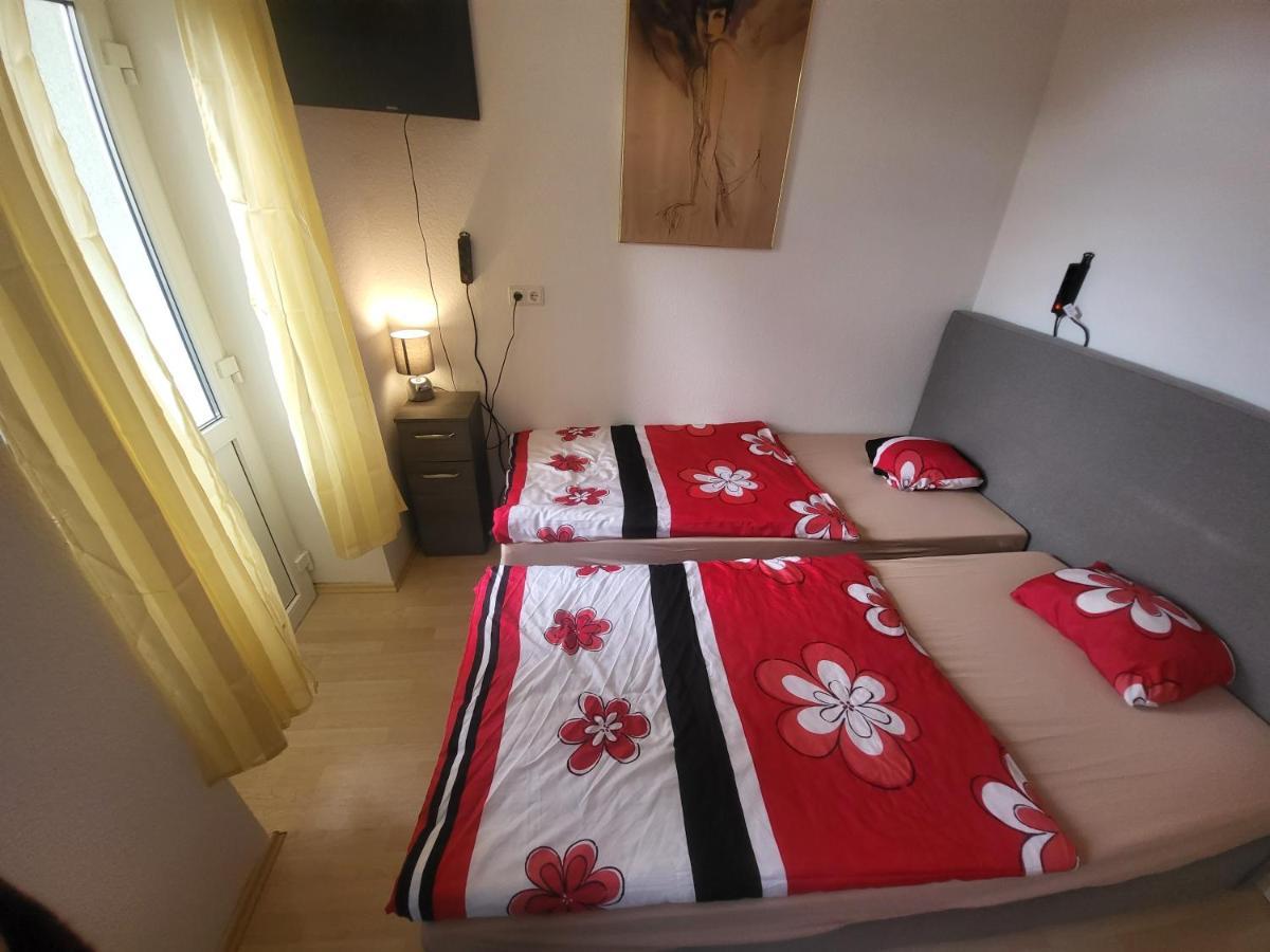 Apartmentzimmer Erfurt Exterior foto